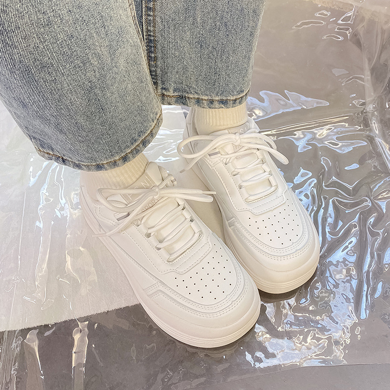 Kawaii Shoes Women Sneakers White Round Head Platform Causal Sports Student Cute Girl Lolita Fashion Flats 2022 autumn spring
Kawaii Shoes Women Sneakers White Round Head Platform Causal Sports Student Cute Girl Lolita Fashion Flats 2022 autumn spring