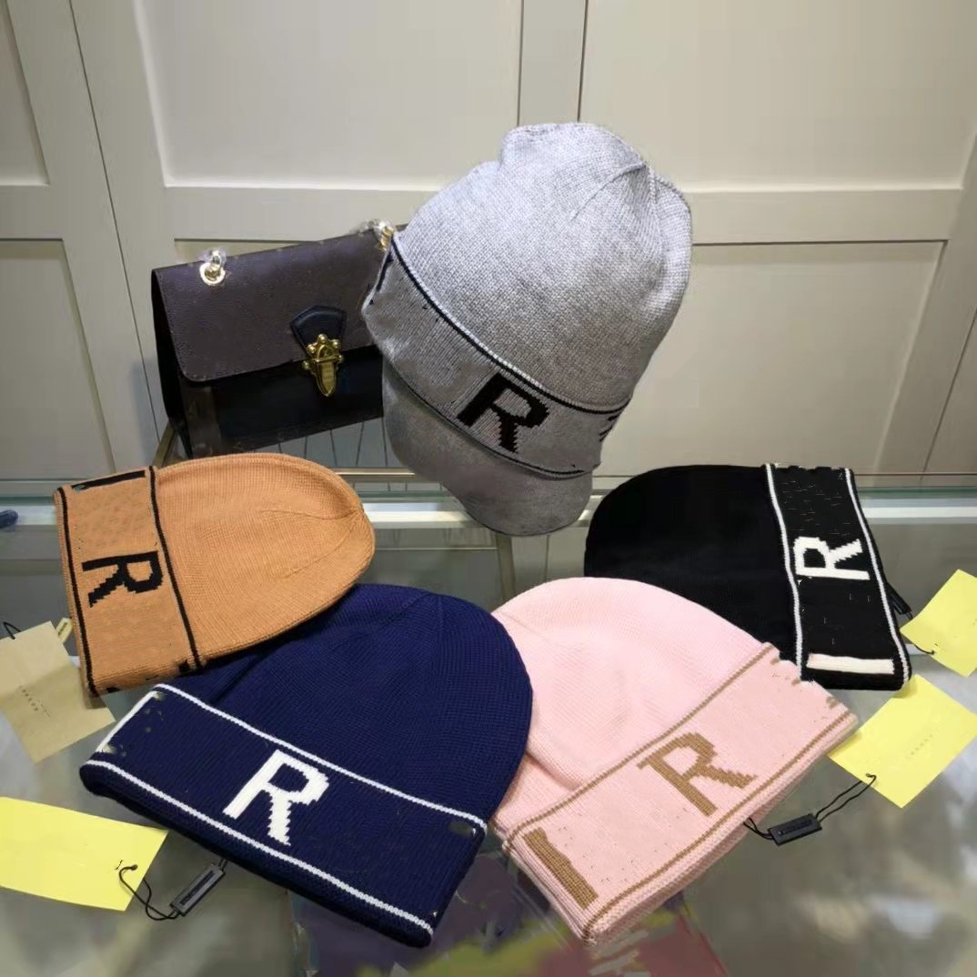 Classic letter Knitted Beanie Caps for Men Women Designer Hats Autumn Winter Warm Thick Wool Cold Hat Couple
Classic letter Knitted Beanie Caps for Men Women Designer Hats Autumn Winter Warm Thick Wool Cold Hat Couple