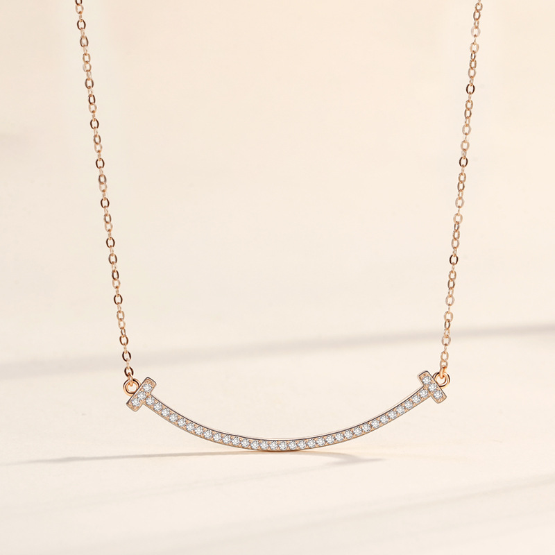 925 Sterling Silver Pendant Necklaces T Family Large Smooth Face Smile Rose Gold Chain Necklace
925 Sterling Silver Pendant Necklaces T Family Large Smooth Face Smile Rose Gold Chain Necklace