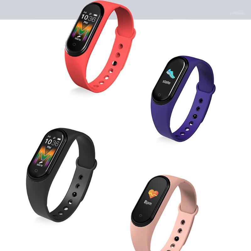 Bracelets intelligents M5 Fitness Tracker Sport Montre Sport Bracelet Récompense cardiaque Bracelet de santé Band1