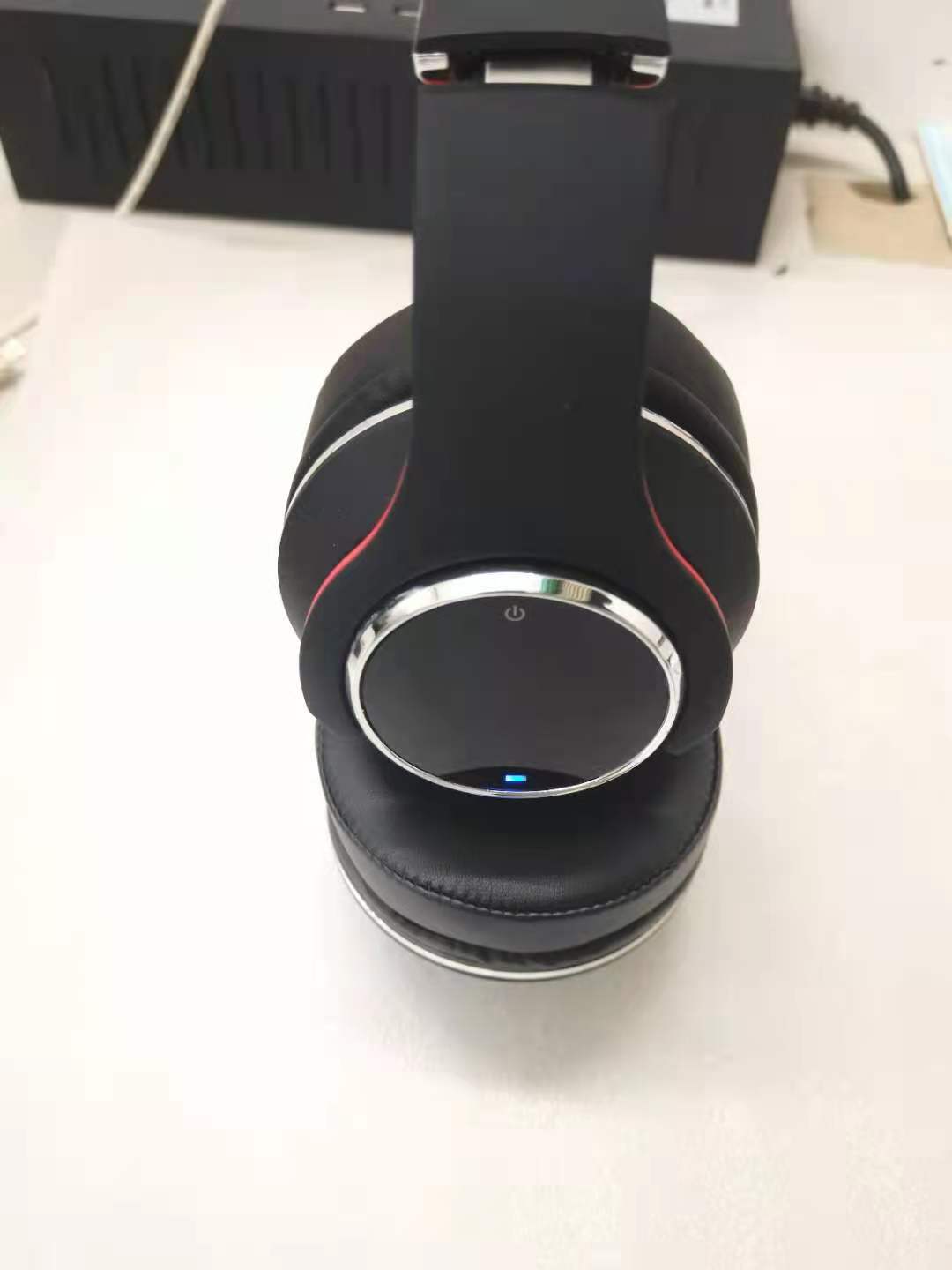 OY528 Dynamic Noise Reduction Channel Cancelling Wireless Headphones Stereo Bluetooth Headsets Foldable Earphones Animation Showing Support TF Card