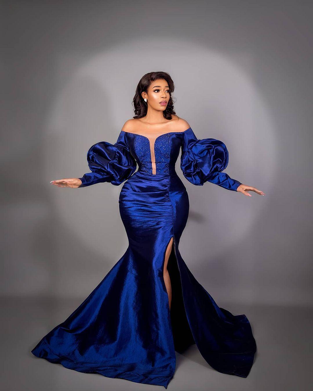 Royal Blue Aso Ebi Evening Pageant Dresses 2021 Floral Long Sleeve Sexy High Slit African Arabic Mermaid Prom Reception Dress
