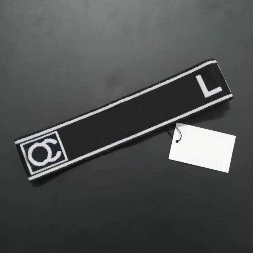 Luxury Brand designer Black Headband Scarf Fashion White Letter Print Elastic Headbands Hair Bands Headwraps Classic Design for Men and Wome, Silver
Luxury Brand designer Black Headband Scarf Fashion White Letter Print Elastic Headbands Hair Bands Headwraps Classic Design for Men and Wome, Silver