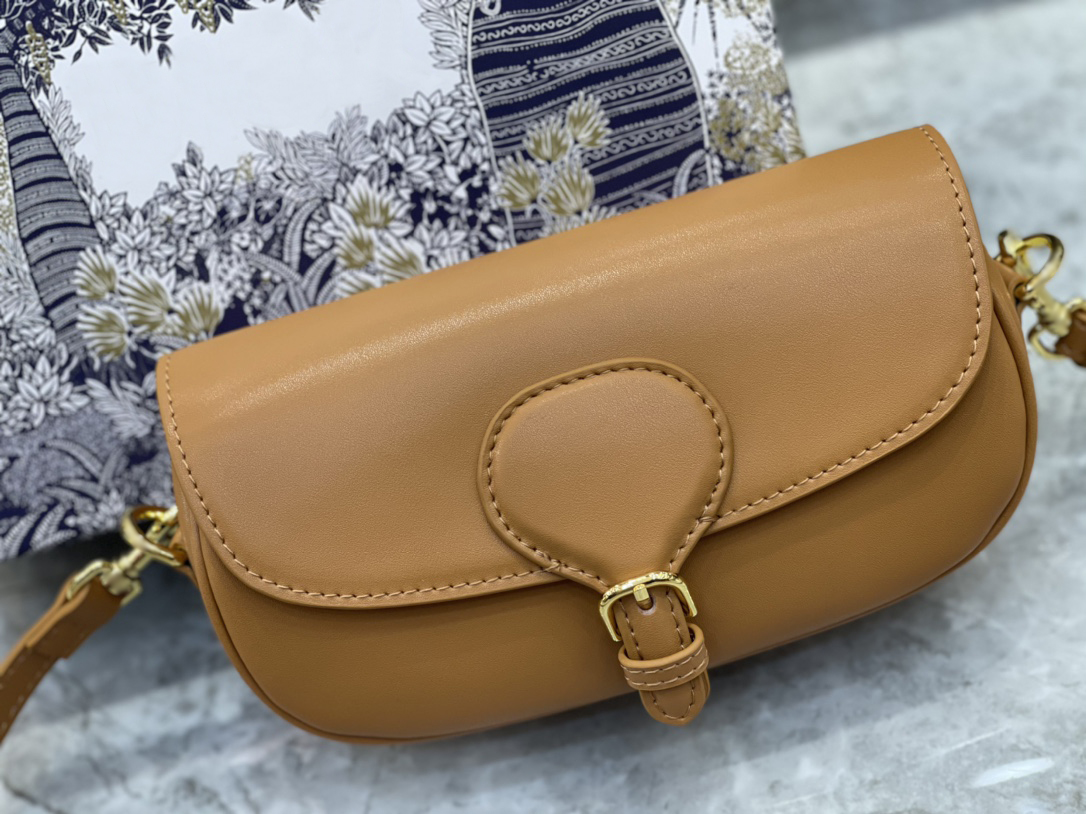 Simple retro style luxury designer crossbody bags women high quality shoulder bag brand exquisite handbag classic fashion lady wallet, Black
Simple retro style luxury designer crossbody bags women high quality shoulder bag brand exquisite handbag classic fashion lady wallet, Black