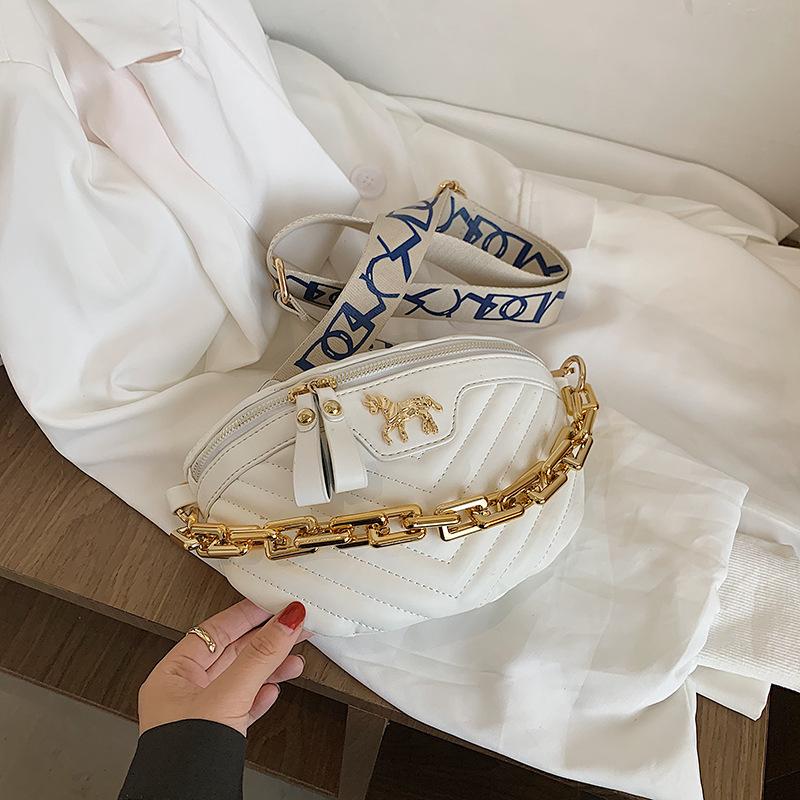Fashion Women Chest Pack High Quality Leather Bag Chain Small Crossbody Vintage Metal Decoration Waist Packs Bags
Fashion Women Chest Pack High Quality Leather Bag Chain Small Crossbody Vintage Metal Decoration Waist Packs Bags