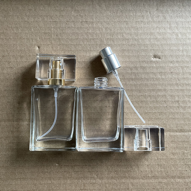 Wholesale Luxury 30ml Clear Empty Square Shaped Glass Spray Bottles Refillable Perfume Atomizer For Cosmetic Packing
Wholesale Luxury 30ml Clear Empty Square Shaped Glass Spray Bottles Refillable Perfume Atomizer For Cosmetic Packing