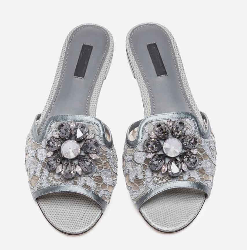 Elegant Brands Rainbow Lace Sandals Slippers Flats Flower Crystals Branded Leather Sole Slide Jeweled Embellishment Mule Casual Walking EU34-43
Elegant Brands Rainbow Lace Sandals Slippers Flats Flower Crystals Branded Leather Sole Slide Jeweled Embellishment Mule Casual Walking EU34-43