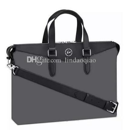 M40566 Bag 2020 Classic Style Mens Document Bags Real Leather Men Bag Shoulder Bag EXPLORER PVC Black Flower Printed Bags
M40566 Bag 2020 Classic Style Mens Document Bags Real Leather Men Bag Shoulder Bag EXPLORER PVC Black Flower Printed Bags