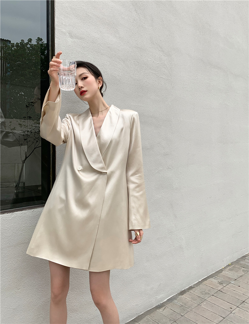 Autumn Satin Blazer Women Beige Double Breasted Ladies Elegant Coats And Jackets Korean Outerwear 210427