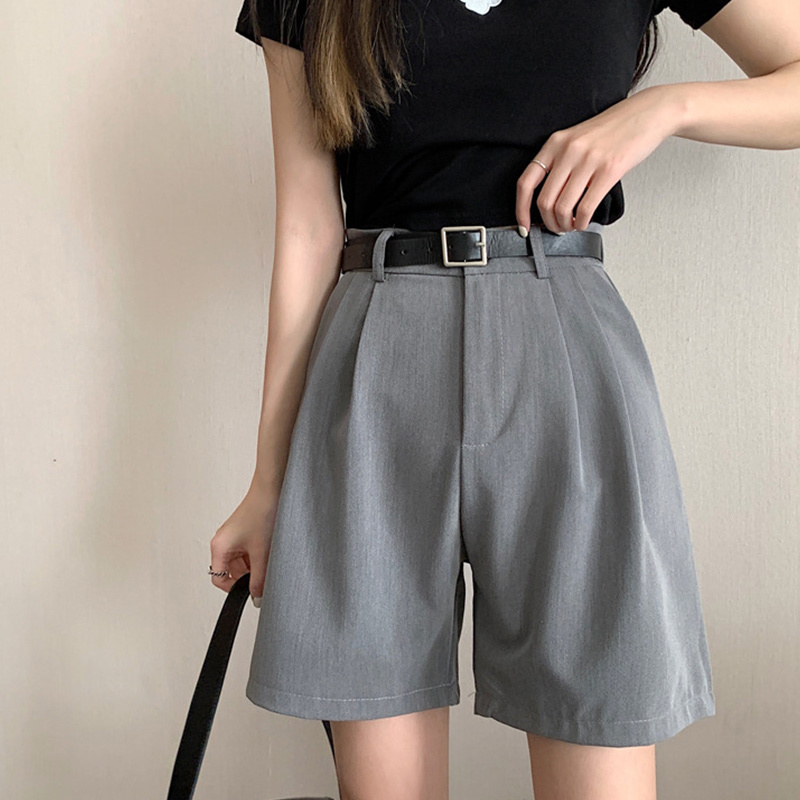 Women Suit Shorts Five-point High Waist Solid Female Blazer Shorts With Belt Pocket Wide Leg Loose Casual Summer Vintage Fashion 210518, White
Women Suit Shorts Five-point High Waist Solid Female Blazer Shorts With Belt Pocket Wide Leg Loose Casual Summer Vintage Fashion 210518, White