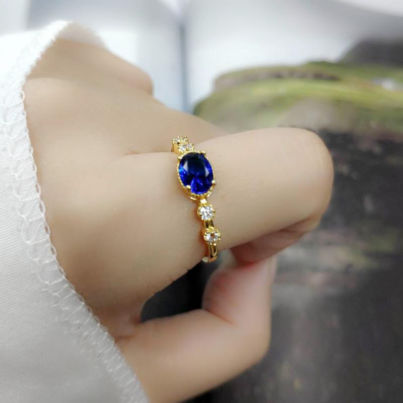 Cluster Rings Wedding For Women Delicate Elegant Oval Zircon Light Gold Color Proposal Finger Ring Gift Fashion Jewelry R853, Golden;silver
Cluster Rings Wedding For Women Delicate Elegant Oval Zircon Light Gold Color Proposal Finger Ring Gift Fashion Jewelry R853, Golden;silver