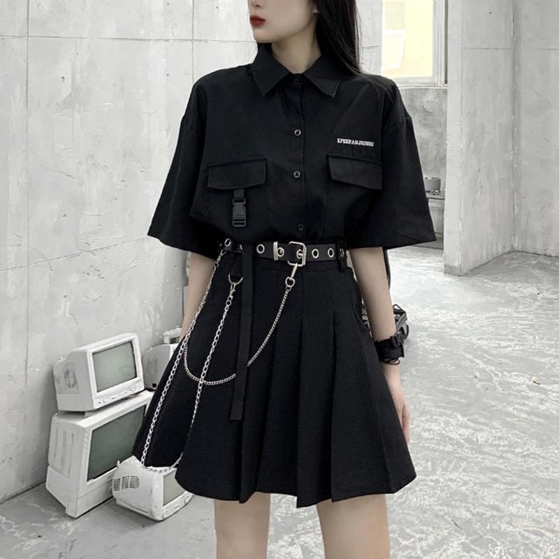 Skirts For Women Dark Wind Gothic Clothes Punk Belt Chain High Waist Jk Mini Pleated Skirt Y2k Met Cute Harajuku Korean Version, Black pleated skirt
Skirts For Women Dark Wind Gothic Clothes Punk Belt Chain High Waist Jk Mini Pleated Skirt Y2k Met Cute Harajuku Korean Version, Black pleated skirt