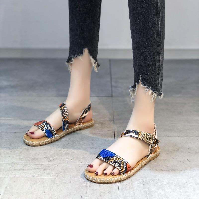 Fashion Women Summer Sandals Buckle Solid Shoes Flats Casual Open Toe Beach Ladies Plus Size 36-43 Sadalias Femininas, Black
Fashion Women Summer Sandals Buckle Solid Shoes Flats Casual Open Toe Beach Ladies Plus Size 36-43 Sadalias Femininas, Black
