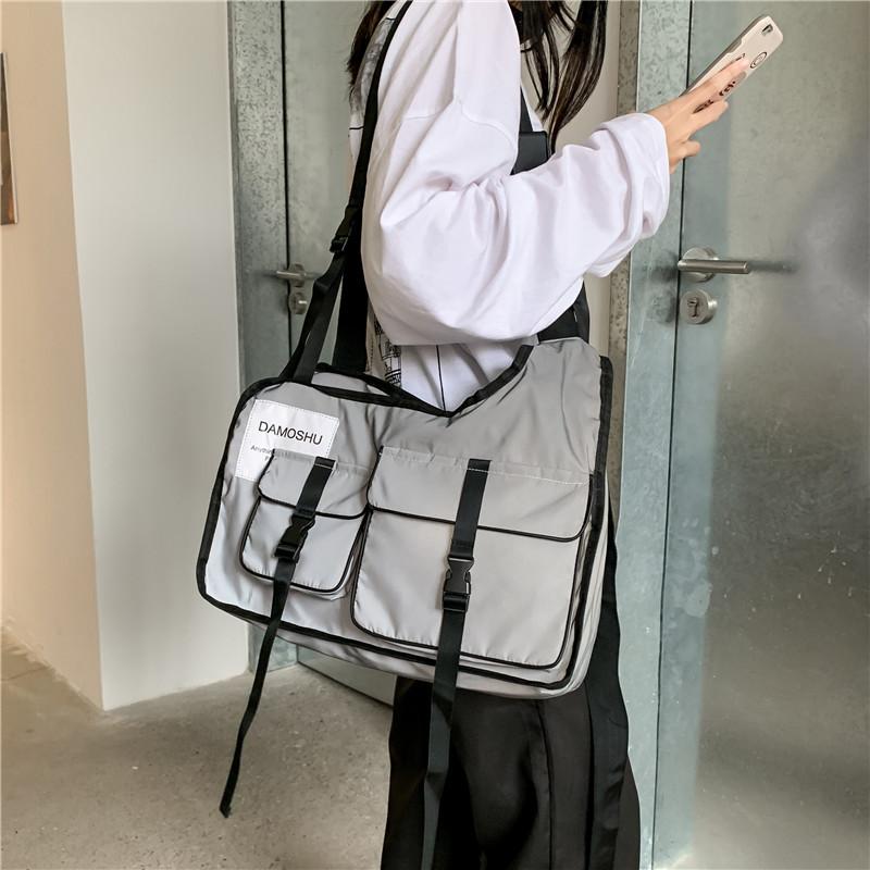 Chic ShoulderBag Retro ReflectiveLarge Capacity Backpack Couple Messenger Bag, Black
Chic ShoulderBag Retro ReflectiveLarge Capacity Backpack Couple Messenger Bag, Black