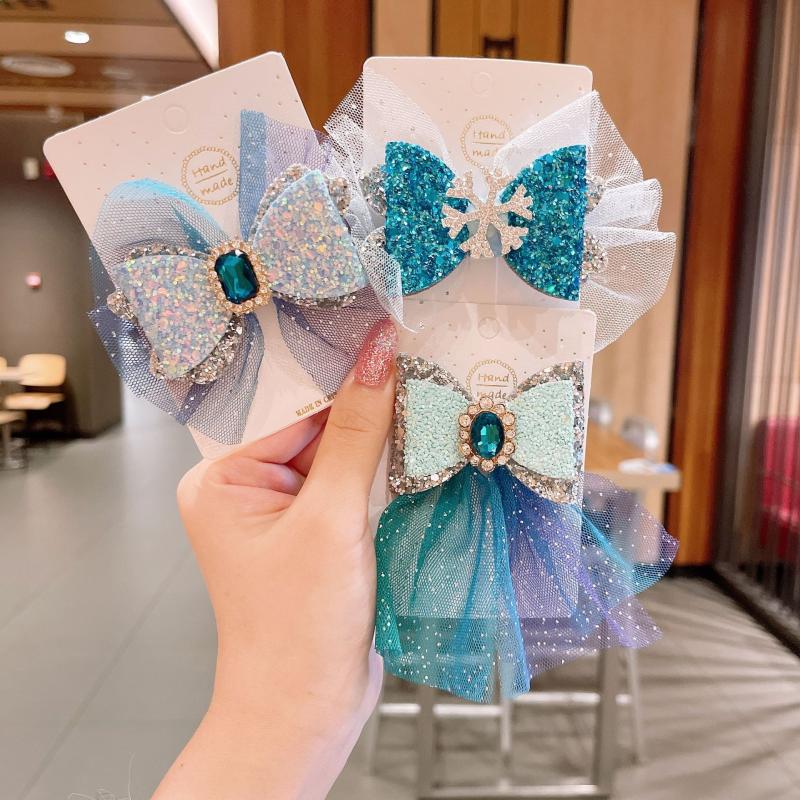 Hair Accessories 2021 Christmas Snowflake Crystal Clips For Women Winter Ties Girls Hairpins Blue Scrunchies, Long streamer
Hair Accessories 2021 Christmas Snowflake Crystal Clips For Women Winter Ties Girls Hairpins Blue Scrunchies, Long streamer