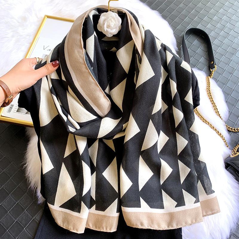 Berets 2021 Spain Fashion Women Cotton Viscose Scarf Geometric Beach Hijab Shawls And Wraps Female Foulards Echarpe Designer 180*90Cm, Blue;gray
Berets 2021 Spain Fashion Women Cotton Viscose Scarf Geometric Beach Hijab Shawls And Wraps Female Foulards Echarpe Designer 180*90Cm, Blue;gray