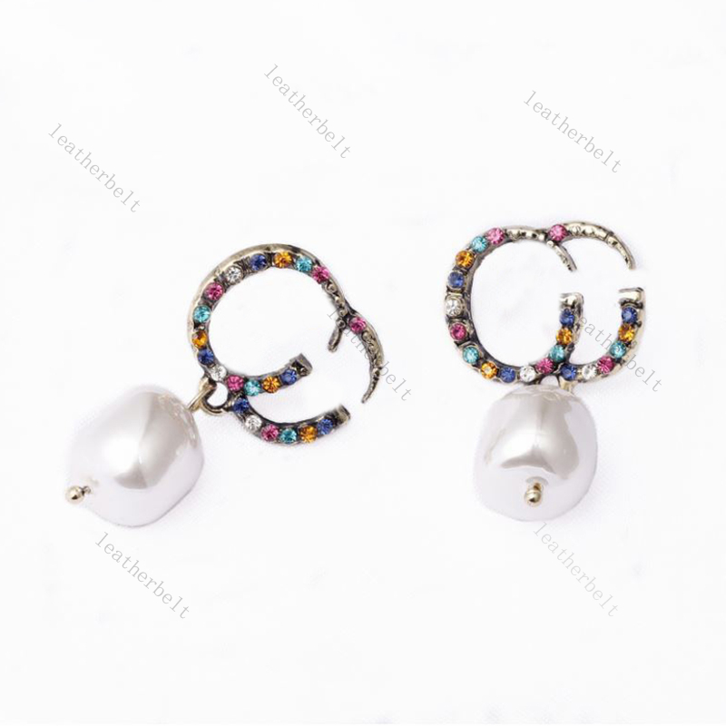 Elegant Diamond Charm Ladies Pearl Ear Pendants Personalized Shining Earring Fashion Engagement Jewelry Female Valentines Gift
Elegant Diamond Charm Ladies Pearl Ear Pendants Personalized Shining Earring Fashion Engagement Jewelry Female Valentines Gift