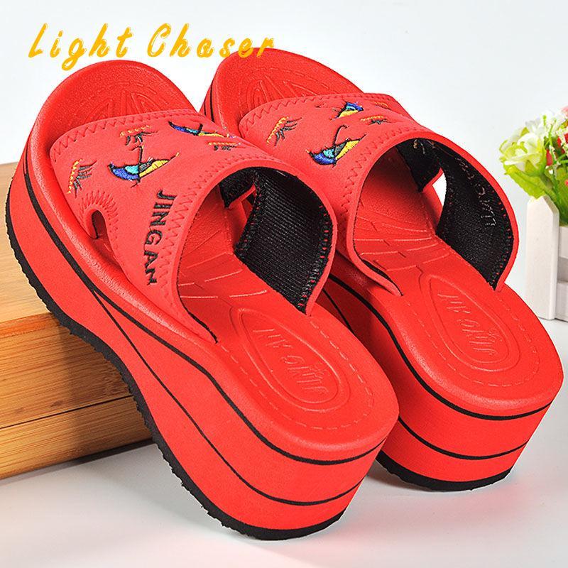 Slippers Summer Sandals Women's Thick-soled High-heeled Slope-heeled Non-slip Home Bathroom Foam Bottom Embroidered Beach Shoes, Black
Slippers Summer Sandals Women's Thick-soled High-heeled Slope-heeled Non-slip Home Bathroom Foam Bottom Embroidered Beach Shoes, Black