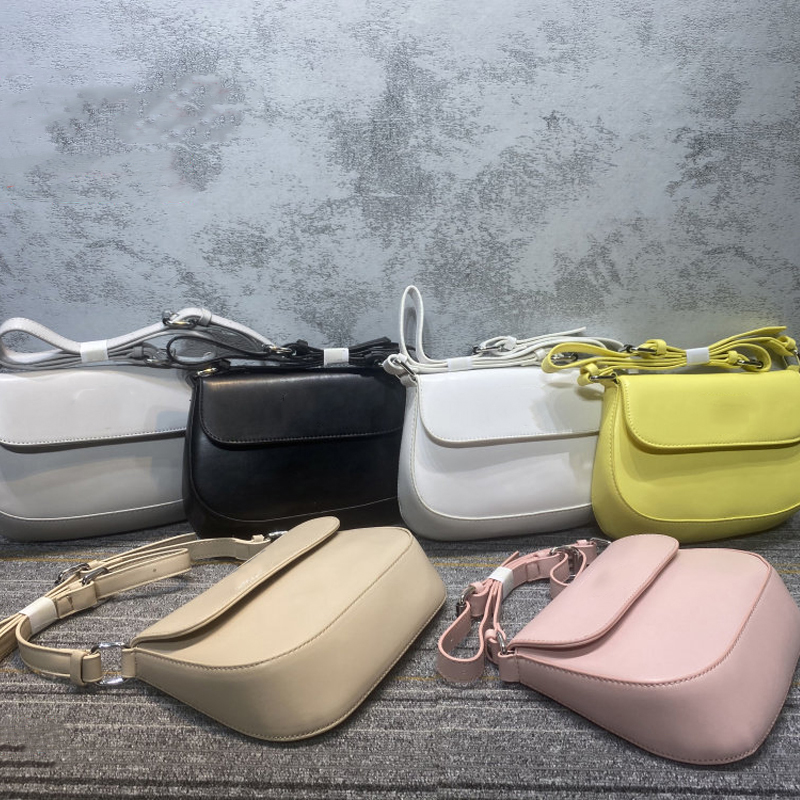 Women handbag Fashion Clutch Bags leather material casual khaki Sweet Luxury brand design Everyday all-match Next-door Cleo Triangular metal fittings Magnetic flip, Box
Women handbag Fashion Clutch Bags leather material casual khaki Sweet Luxury brand design Everyday all-match Next-door Cleo Triangular metal fittings Magnetic flip, Box