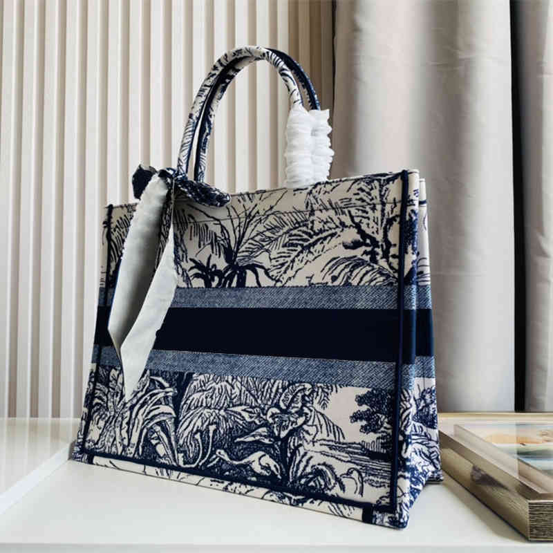 Top Designer Tote Bag Bags Canvas shopping Handbags Classic Shoulder women Luxurys Designers embroidered fashion large capacity big size, Customize
Top Designer Tote Bag Bags Canvas shopping Handbags Classic Shoulder women Luxurys Designers embroidered fashion large capacity big size, Customize