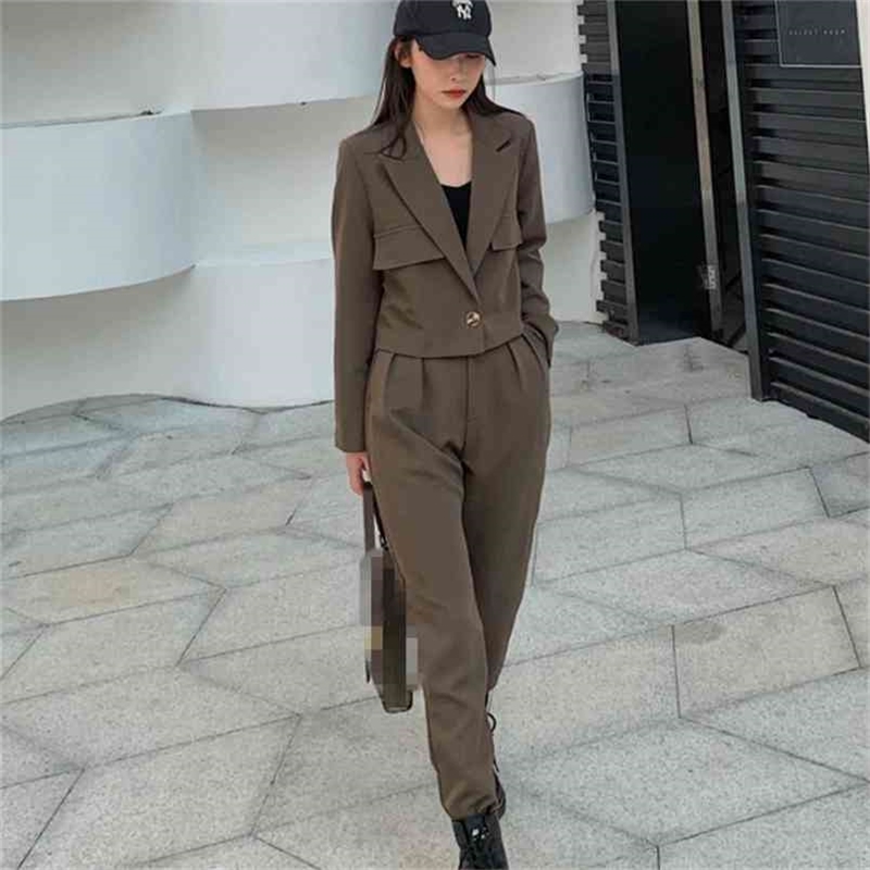 2 Piece Sets Womens Outfits Ladies Office Notched Collar Long sleeve Sexy Short Blazer Coat and High Waist Pants Suit 210519, Photo color
2 Piece Sets Womens Outfits Ladies Office Notched Collar Long sleeve Sexy Short Blazer Coat and High Waist Pants Suit 210519, Photo color
