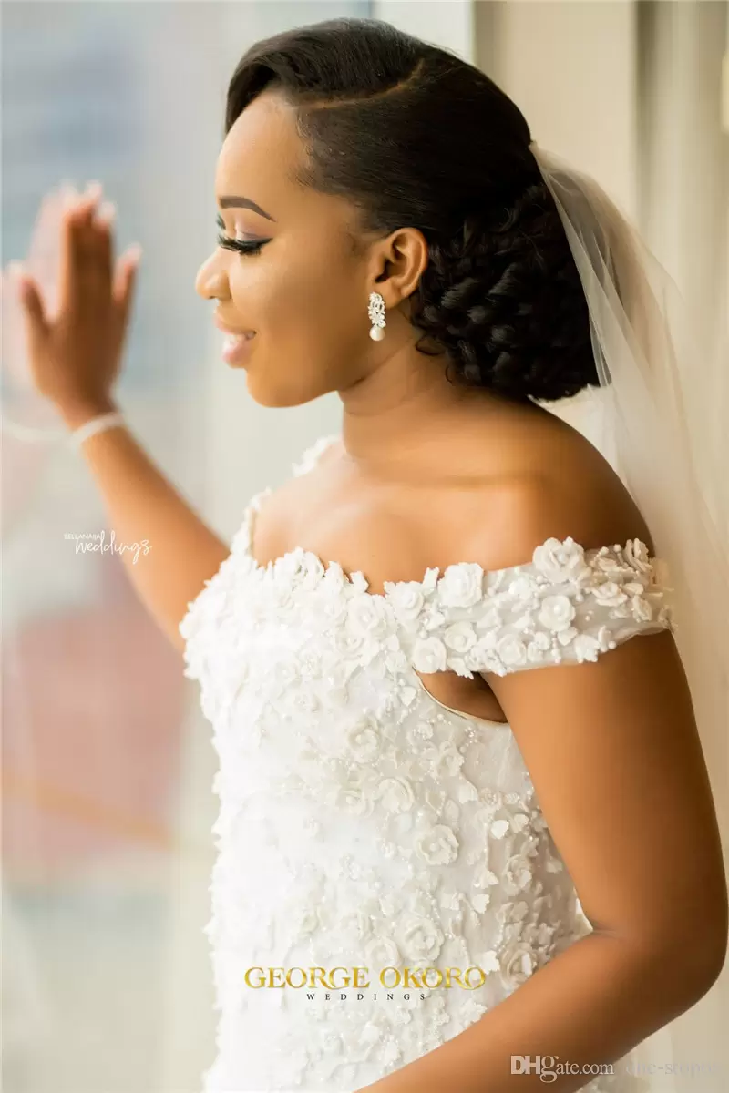 2022 Mermaid Wedding Dresses Bridal Gown Off The Shoulder Straps Lace Appliqued Custom Made Plus Size Tiered Skirt Beach Sweep Train Vestidos De Novia