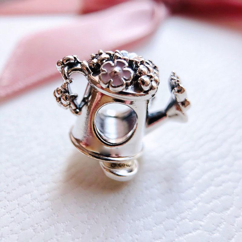 Factory wholesale 925 Sterling Silver Blooming Watering Can Charm Bead For European Jewelry Charm Bracelets
Factory wholesale 925 Sterling Silver Blooming Watering Can Charm Bead For European Jewelry Charm Bracelets