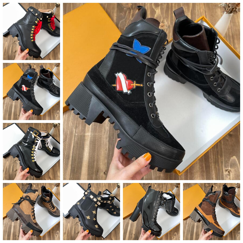 2022 New designers shoes luxury brand designer Leather Women boots Martin Desert Boot flamingos Love arrow medal real leathers coarse Winter with box, Reserve
2022 New designers shoes luxury brand designer Leather Women boots Martin Desert Boot flamingos Love arrow medal real leathers coarse Winter with box, Reserve