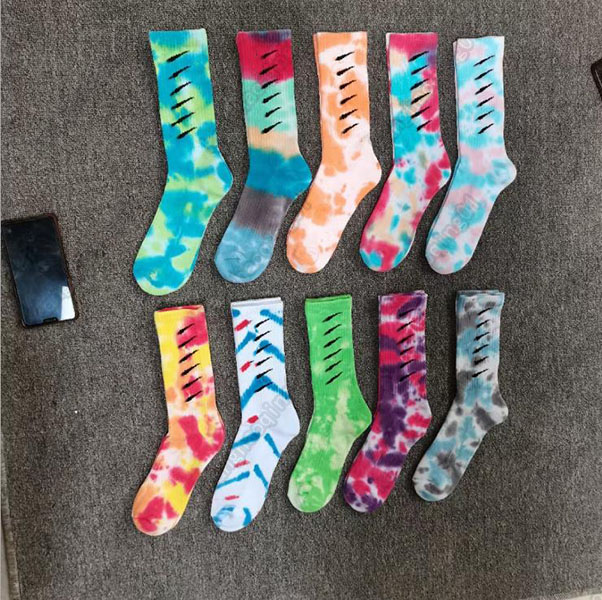 NK Wholesale American Tide Brand sock men and women 10 Colors Tie-dye crafttowel socks Colorful macaron gradient high-tube sports stocking F, Black
NK Wholesale American Tide Brand sock men and women 10 Colors Tie-dye crafttowel socks Colorful macaron gradient high-tube sports stocking F, Black