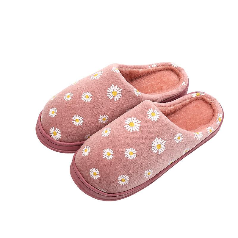 Slippers Winter Cotton Female Non-slip Thick-soled Home Furry Leather Couple Warm Baotou Shoes, Color2
Slippers Winter Cotton Female Non-slip Thick-soled Home Furry Leather Couple Warm Baotou Shoes, Color2