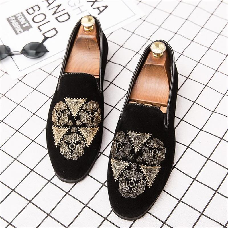 dress shoes 2021 men fashion casual business all-match high-end black suede exquisite embroidery low-heel comfortable loafers 3kc3
dress shoes 2021 men fashion casual business all-match high-end black suede exquisite embroidery low-heel comfortable loafers 3kc3