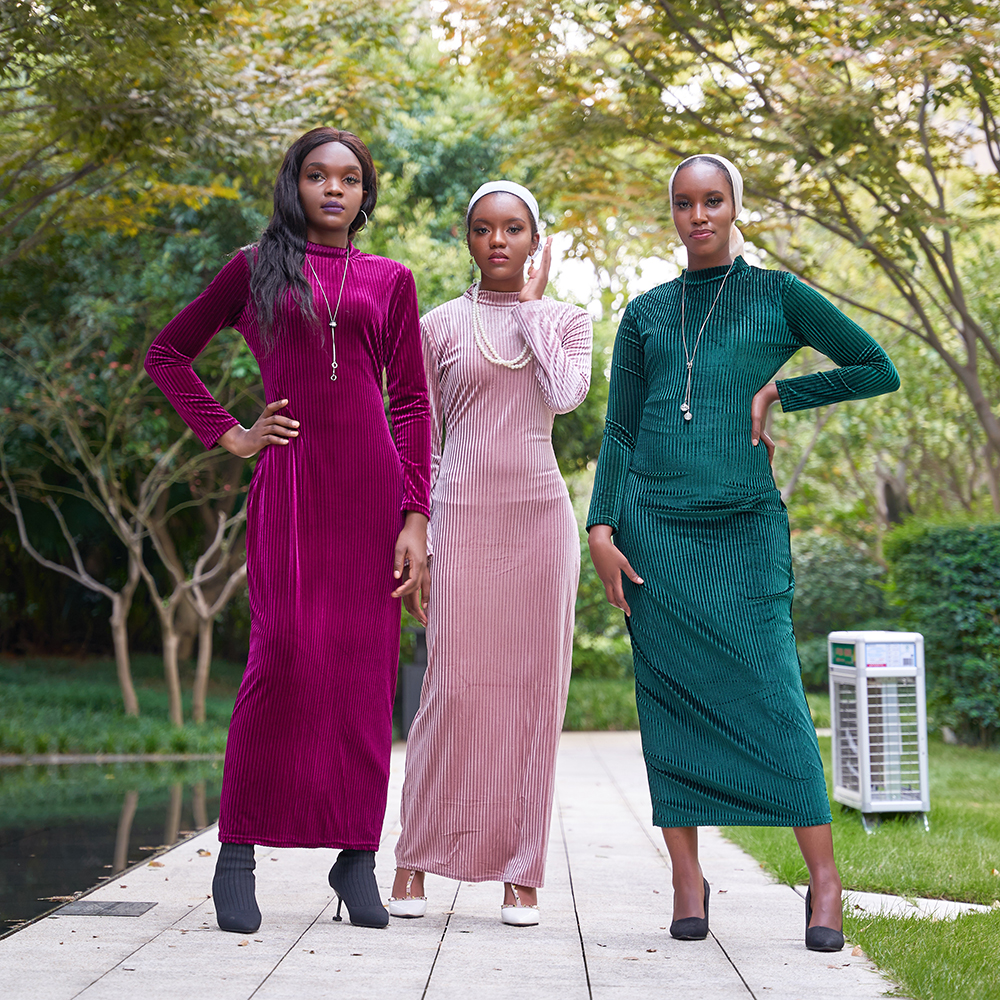 Dubai Abaya Turkey Hijab Muslim Velvet Maxi Dress Islam Clothing Dresses For Women Robe Femme Musulman Vestidos Largos Kaftan
Dubai Abaya Turkey Hijab Muslim Velvet Maxi Dress Islam Clothing Dresses For Women Robe Femme Musulman Vestidos Largos Kaftan