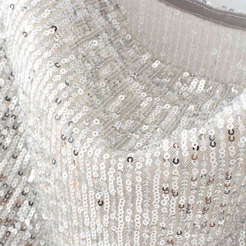 Sexy Woman Silver Sequined V Neck Camisole Spring Summer Fashion Ladies Shiny Club Tank Female Elegant Blingbling Vest 210515