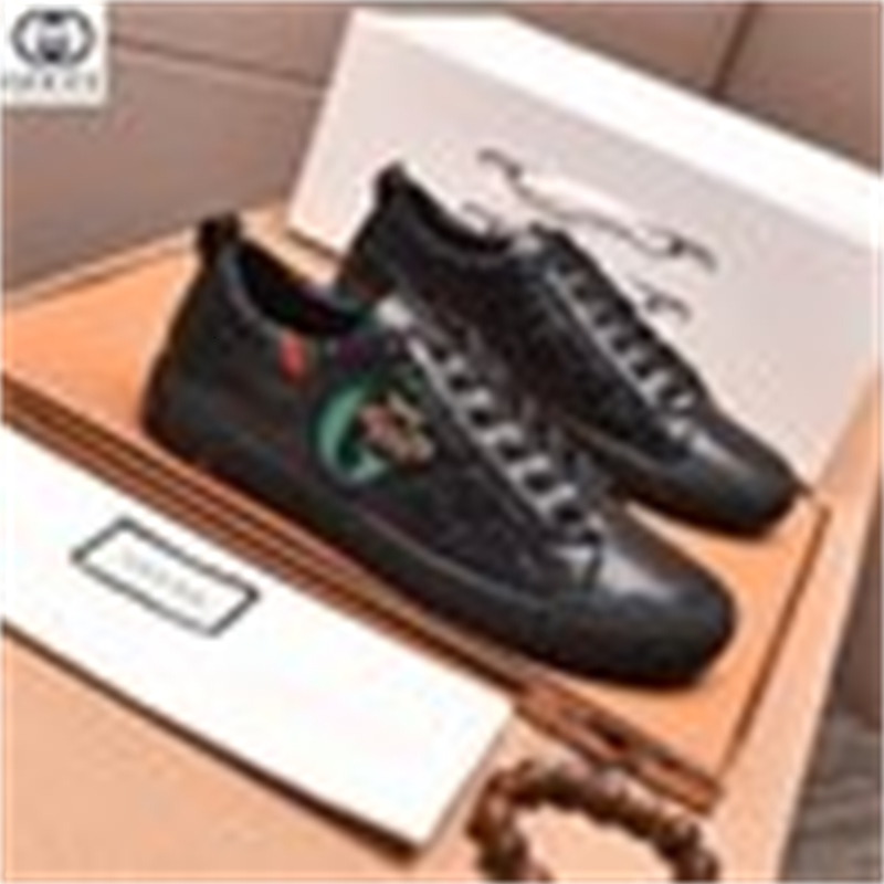 luxury men sneakers loafers boots moccasins buckles lace-ups dress shoes designer yneb, Red;white
luxury men sneakers loafers boots moccasins buckles lace-ups dress shoes designer yneb, Red;white