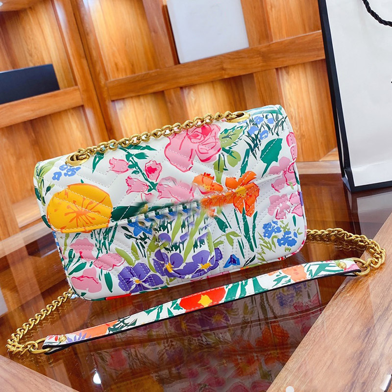 Leather Women's Shoulder Bags Fashion Women Chain Strap Crossbody Bag Luxury Designer Crossbody Flower Printed High Quality Artwork Handbag, Increase freight
Leather Women's Shoulder Bags Fashion Women Chain Strap Crossbody Bag Luxury Designer Crossbody Flower Printed High Quality Artwork Handbag, Increase freight