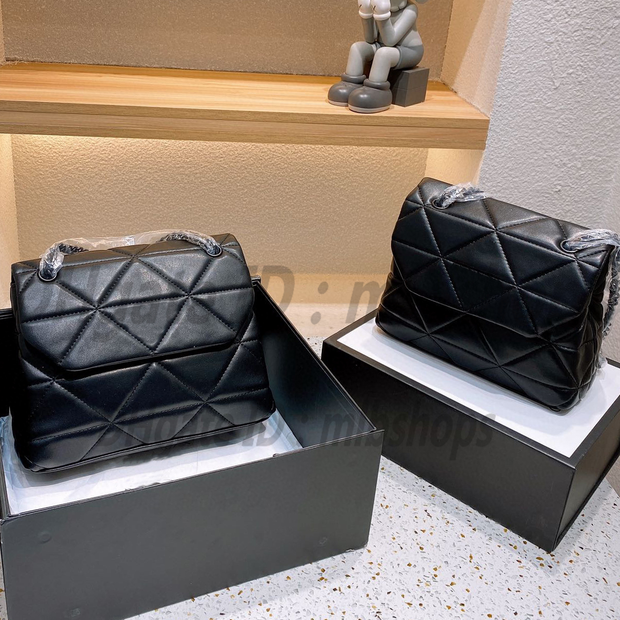 CrossBody Shoulder Cassette bags High Quality P Luxurys Designers Fashion Handbags women Cowhide Chain Parachute bag Handbag 2021 Clutch Totes Lady wallets, No bags
CrossBody Shoulder Cassette bags High Quality P Luxurys Designers Fashion Handbags women Cowhide Chain Parachute bag Handbag 2021 Clutch Totes Lady wallets, No bags