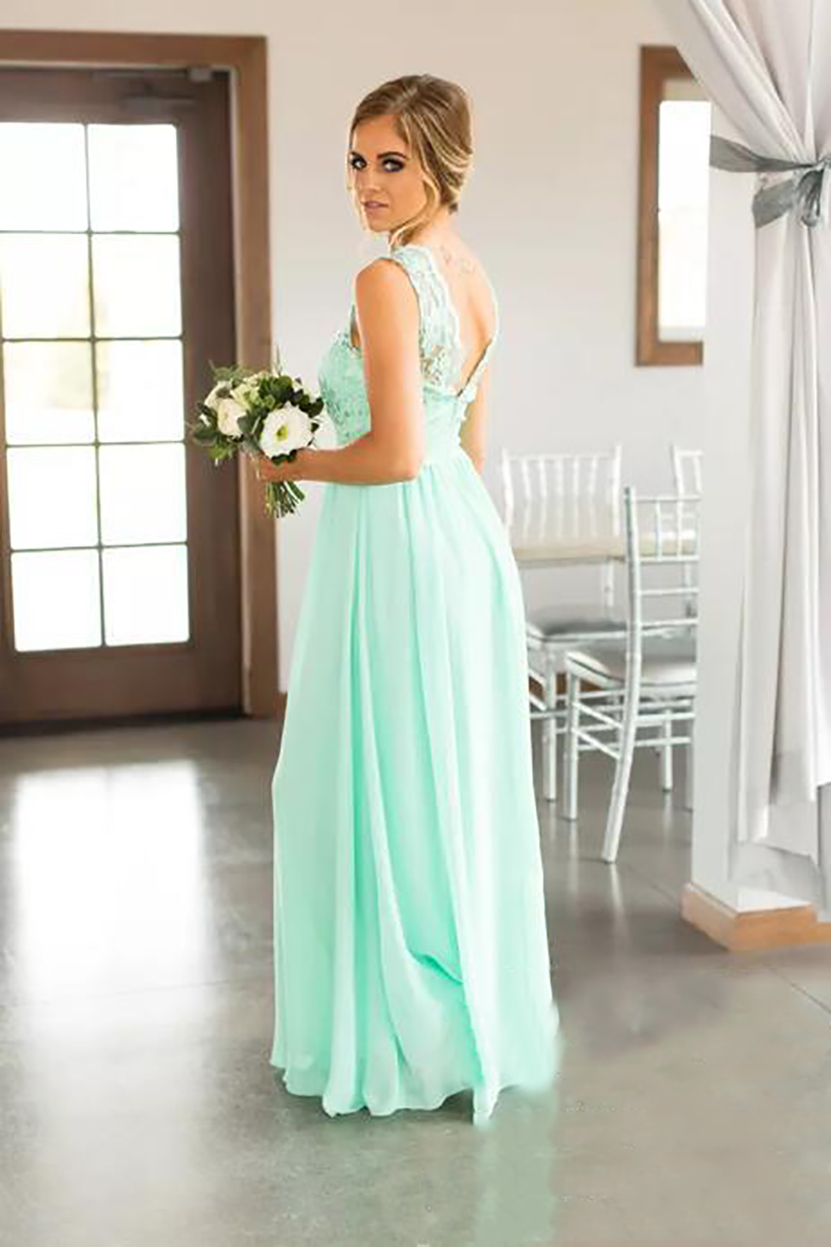 Mint Green 2021 Lace Top Chiffon Skirt Country Bridesmaid Dresses Long Cheap Beach Backless Floor Length Wedding Party Gown