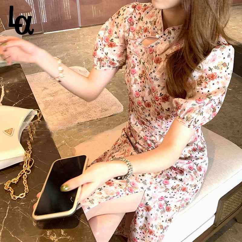Short Sleeve Elegant Vintage Dress Women Puff Floral Design Sexy Midi Party Evening Korean Summer 210519, Purple
Short Sleeve Elegant Vintage Dress Women Puff Floral Design Sexy Midi Party Evening Korean Summer 210519, Purple