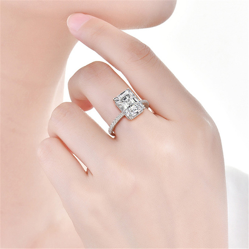 Choucong Brand Women Wedding Ring Luxury Jewelry Solitaire 925 Sterling Silver Radiant Shape White Topaz CZ Diamond Gemstones Eternity Party Engagemen