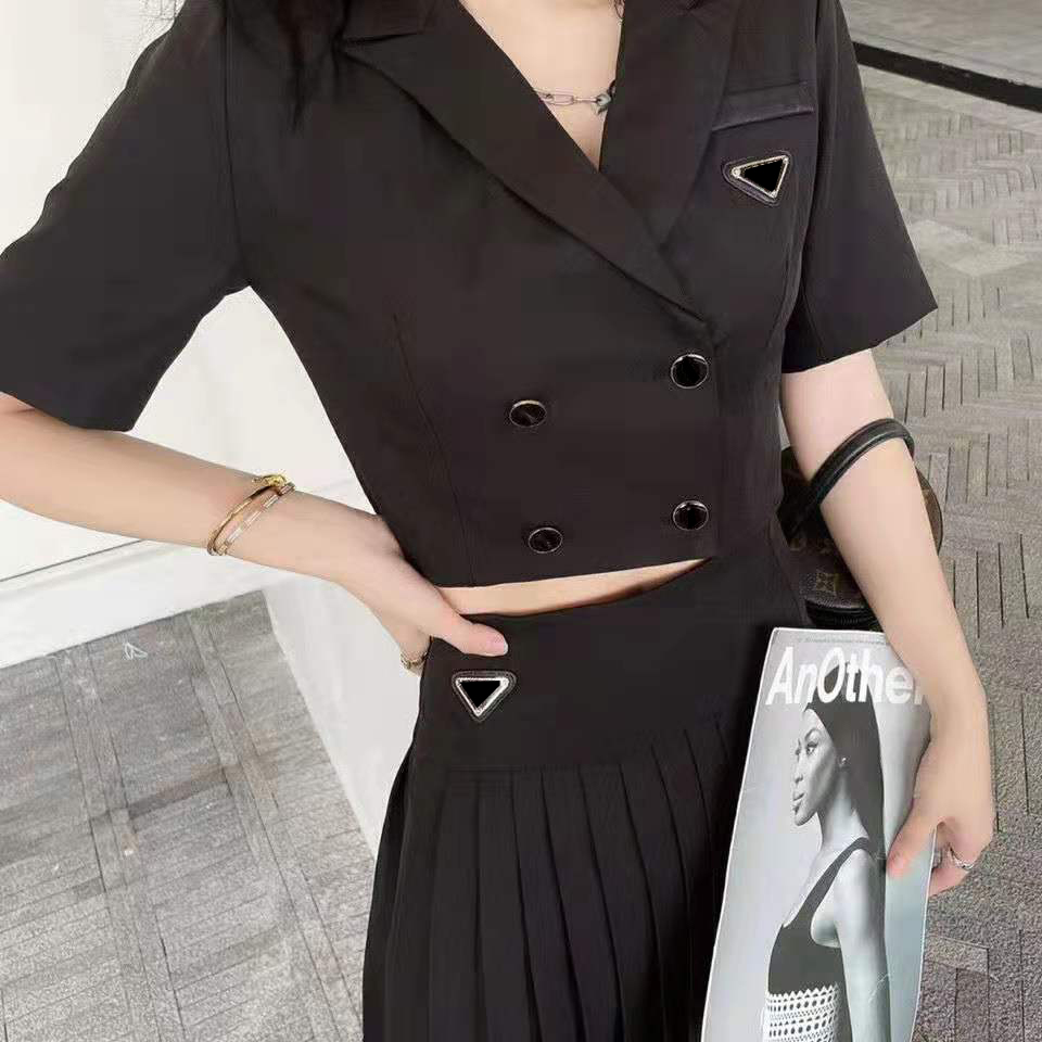 Women Dress Suit Tracksuits Two Pieces Suits T Shirt and Pleated Skirt For Lady Fashion Outwears Dresses With Button Letters Tees Skirts Set, Ivory
Women Dress Suit Tracksuits Two Pieces Suits T Shirt and Pleated Skirt For Lady Fashion Outwears Dresses With Button Letters Tees Skirts Set, Ivory