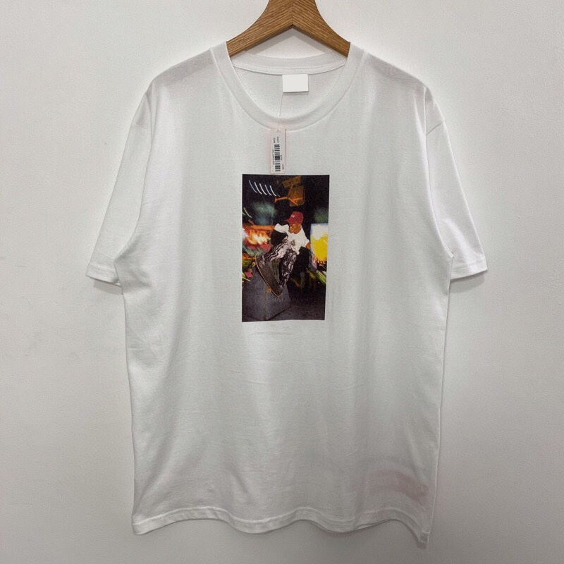 Hip Hop Summer USA Patchwork Skateboard Boy Photo TEE Men t shirt Women Streetwear fashion Cotton Tshirt, White;black
Hip Hop Summer USA Patchwork Skateboard Boy Photo TEE Men t shirt Women Streetwear fashion Cotton Tshirt, White;black