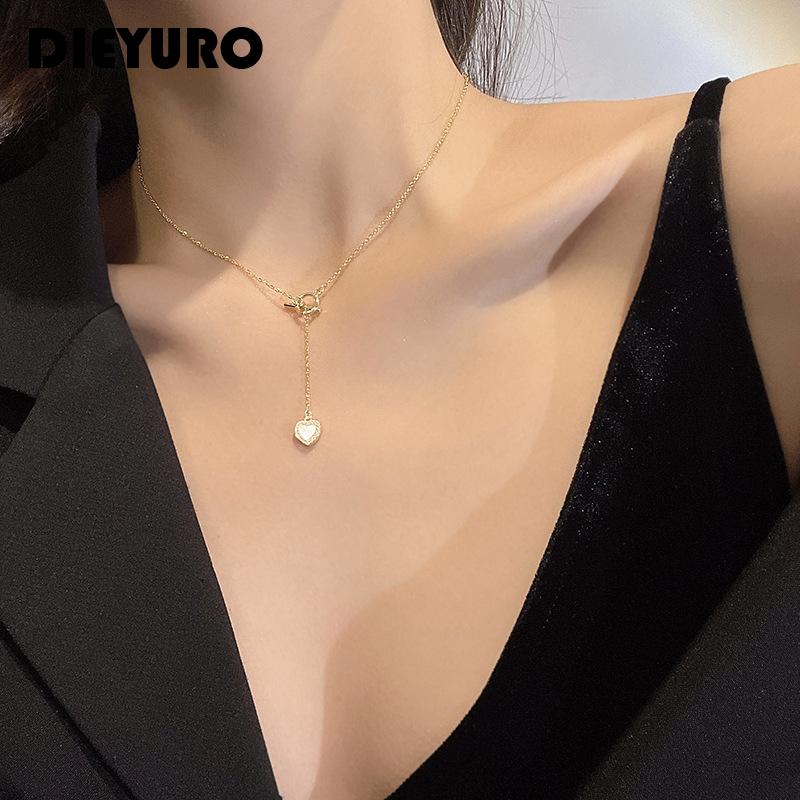 Chains DIEYURO Stainless Steel Korea Love Heart Pendant Necklace Female Fashion Simple Trend OT Buckle Personality Micro-inlaid Couple
Chains DIEYURO Stainless Steel Korea Love Heart Pendant Necklace Female Fashion Simple Trend OT Buckle Personality Micro-inlaid Couple