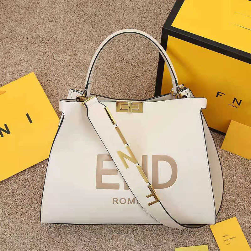 Fend Luxurys Designer Bag New spring and summer women's Tote Leather letter large capacity fashion temperament portable single shoulder
Fend Luxurys Designer Bag New spring and summer women's Tote Leather letter large capacity fashion temperament portable single shoulder