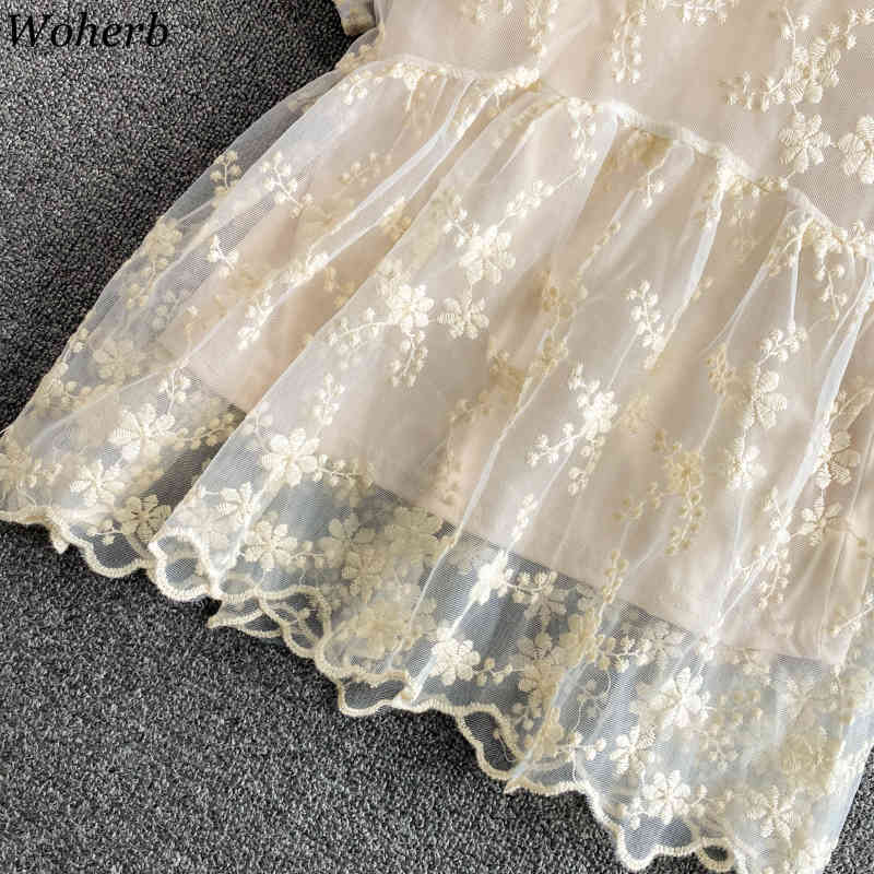 Blusas Mujer De Moda Summer Korean Blouses Elegant Puff Sleeve Crochet Hollow Lace Shirt Slim Two Piece Sets Women 210519