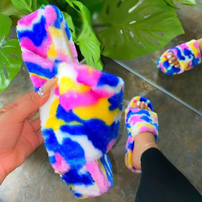 Autumn Winter Women Fur Slippers Outside Designer Fluffy Slides Leopard Sandals, 02 
Autumn Winter Women Fur Slippers Outside Designer Fluffy Slides Leopard Sandals, 02