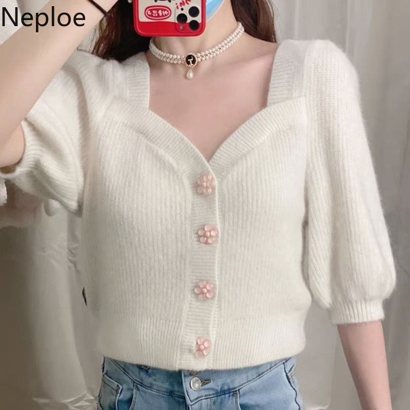 Neploe Cropped Knitted Tops Women Floral Buckle Short Sleeve Soft Loose Cardigan Sweaters Square Collar Vintage Summer Suter 210422