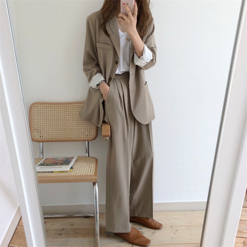 Two 2 Piece Set Women Turn Down Collar Single Breasted Long Sleeve Ladies Coat and High Waist Wide Leg Pants Korean 210519, Black
Two 2 Piece Set Women Turn Down Collar Single Breasted Long Sleeve Ladies Coat and High Waist Wide Leg Pants Korean 210519, Black