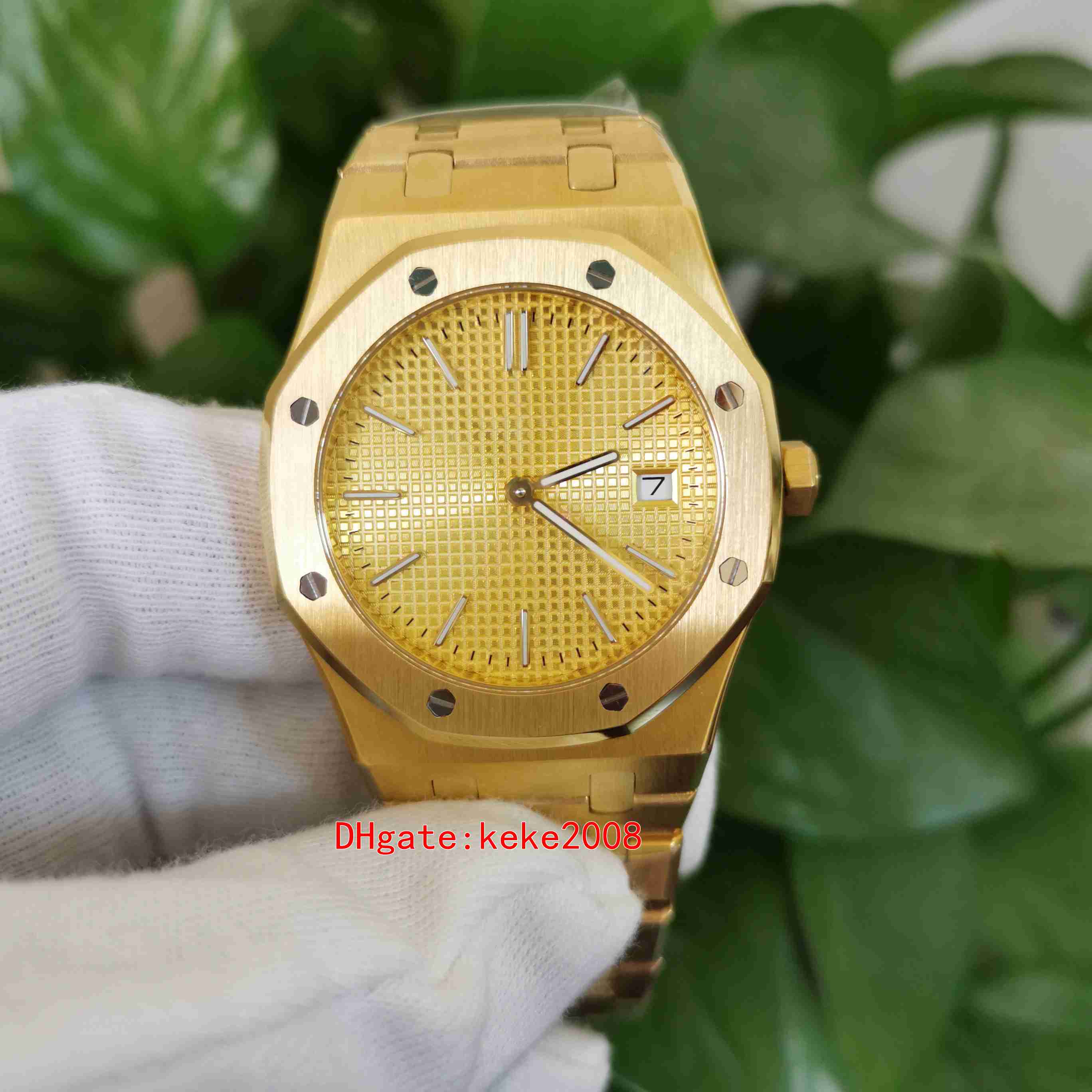 Excellent Quality men Watches 39mm Ultra-thin 15202 15202BA.OO.1240BA.02 Yellow Gold Stainless Sapphire VK Quartz Movement Mens Watch Men's Wristwatches, No box papers
Excellent Quality men Watches 39mm Ultra-thin 15202 15202BA.OO.1240BA.02 Yellow Gold Stainless Sapphire VK Quartz Movement Mens Watch Men's Wristwatches, No box papers