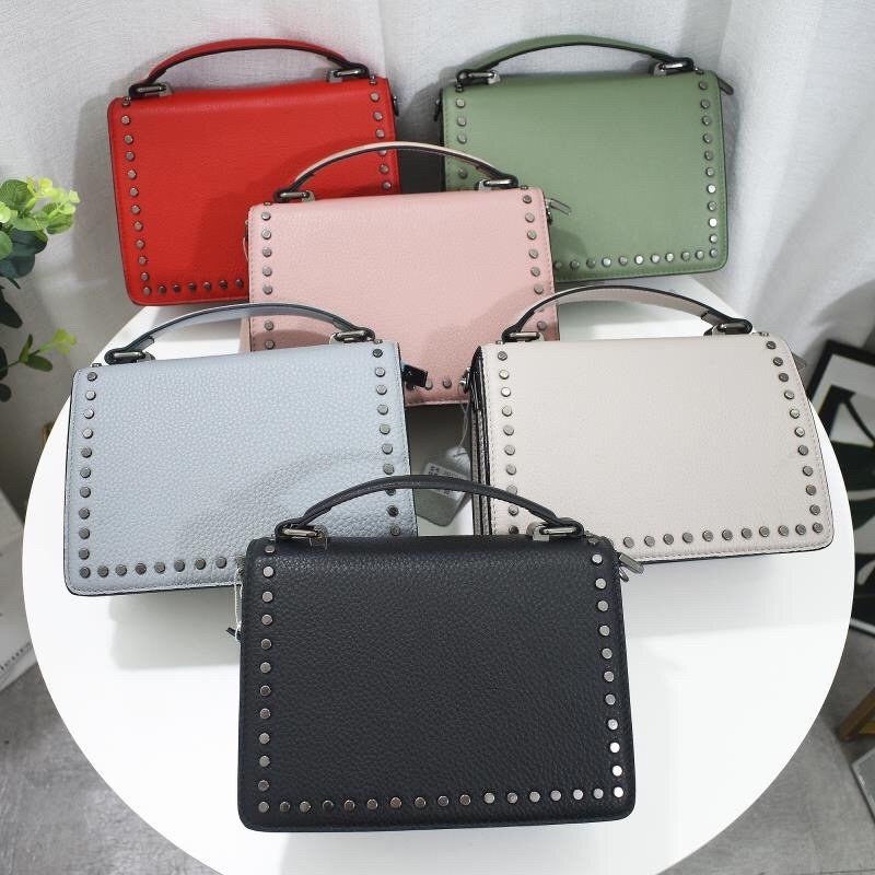 Luxury designer Crossbody Shoulder Backpack Handbags Tote bag Bags Handbags Wallet Purse Online the style fashion rivet genuine cow leather
Luxury designer Crossbody Shoulder Backpack Handbags Tote bag Bags Handbags Wallet Purse Online the style fashion rivet genuine cow leather
