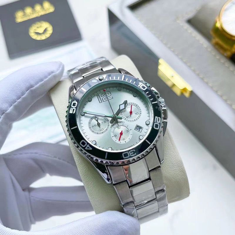 2021 mens limited edition analog Quartz Watch men luminous Watches luxury brand montre de luxe stainless steel wristwatches 40mm round date, Slivery;brown
2021 mens limited edition analog Quartz Watch men luminous Watches luxury brand montre de luxe stainless steel wristwatches 40mm round date, Slivery;brown